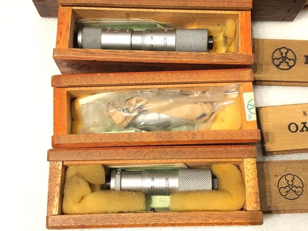 Unbranded Rod Inside Micrometer #105