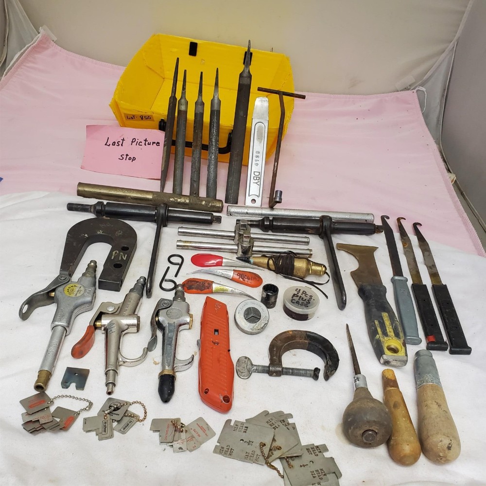 Misc. Lot of Compressed Air, Hook Tools
