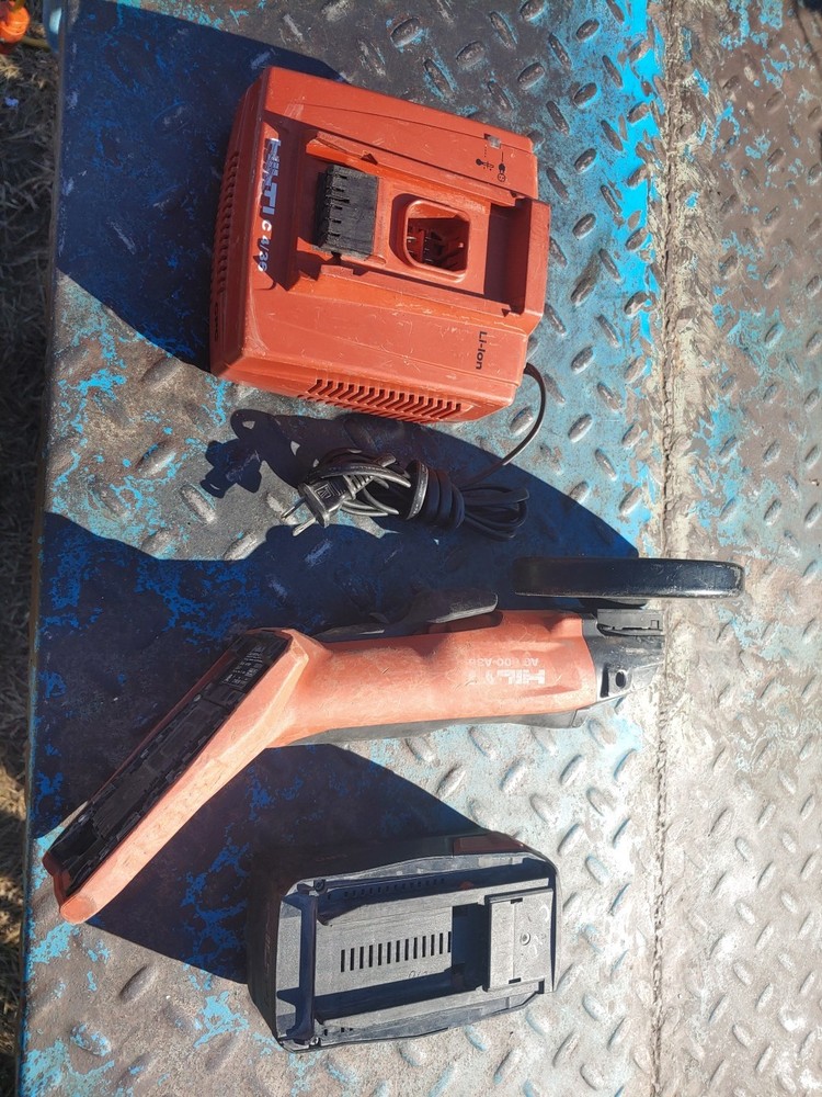Hilti  AG 600-A36 Grinder