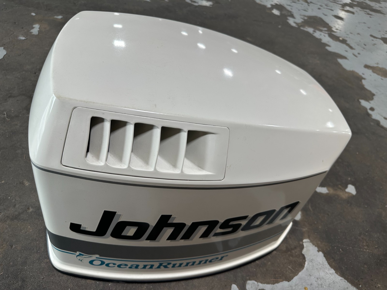 New OEM Johnson 150 Hp V6 2-Stroke Ocean Runner Gl Models Outboard Top Cowling