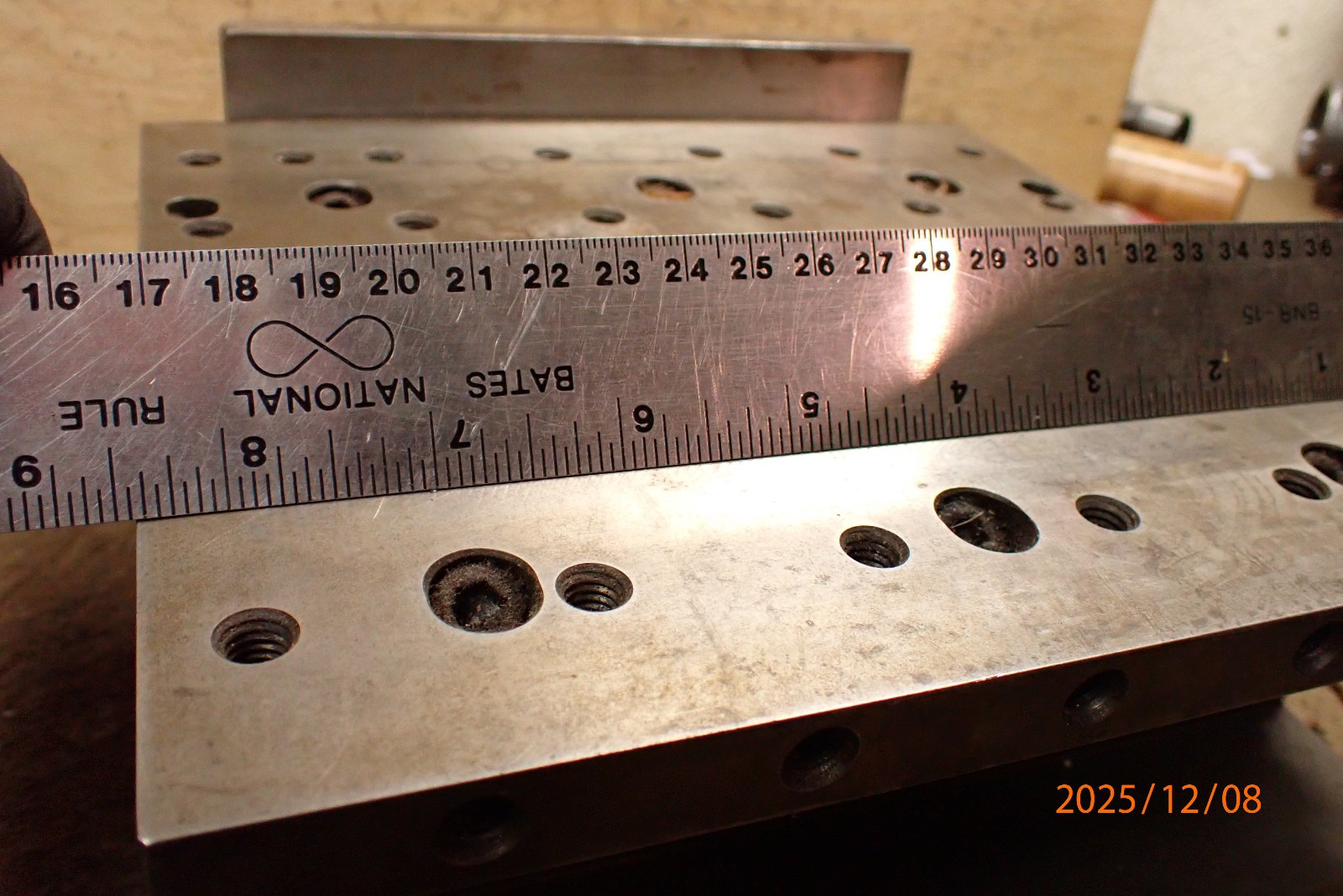 VINTAGE MACHINIST MADE ADJUSTABLE ANGLE SINE PLATE JIG FIXTURE TOOLING