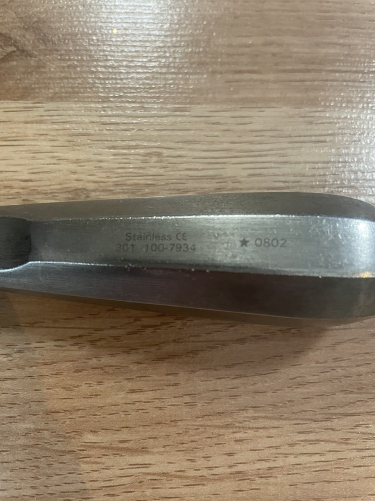 Henry Schein Dental Elevator