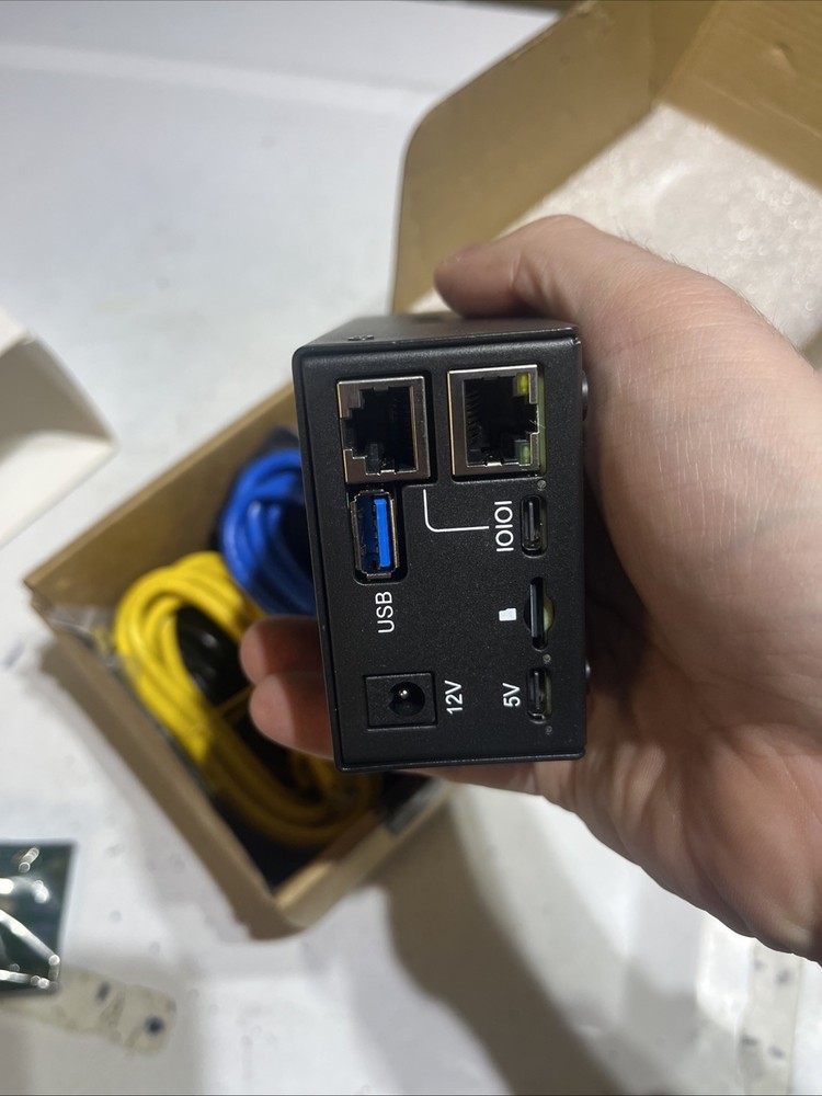 PiKVM V4 Plus KVM Switch Box Black Multiple Connector Types USB RJ45 DC Power