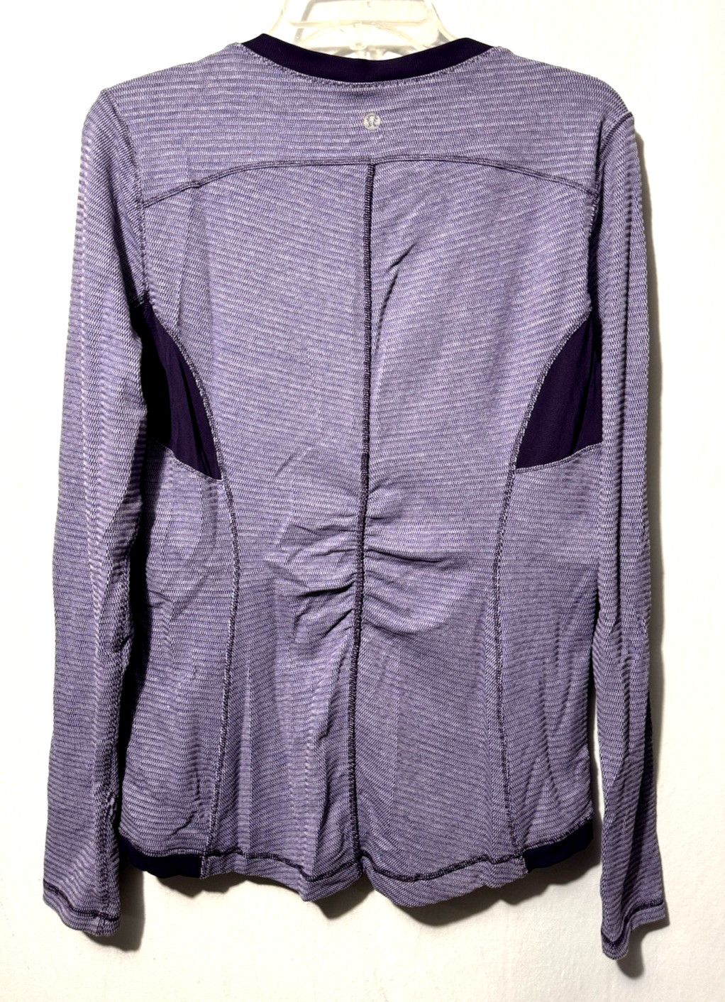 Lululemon Performance Base Layer Running Top Shirt Striped Size M/L Purple