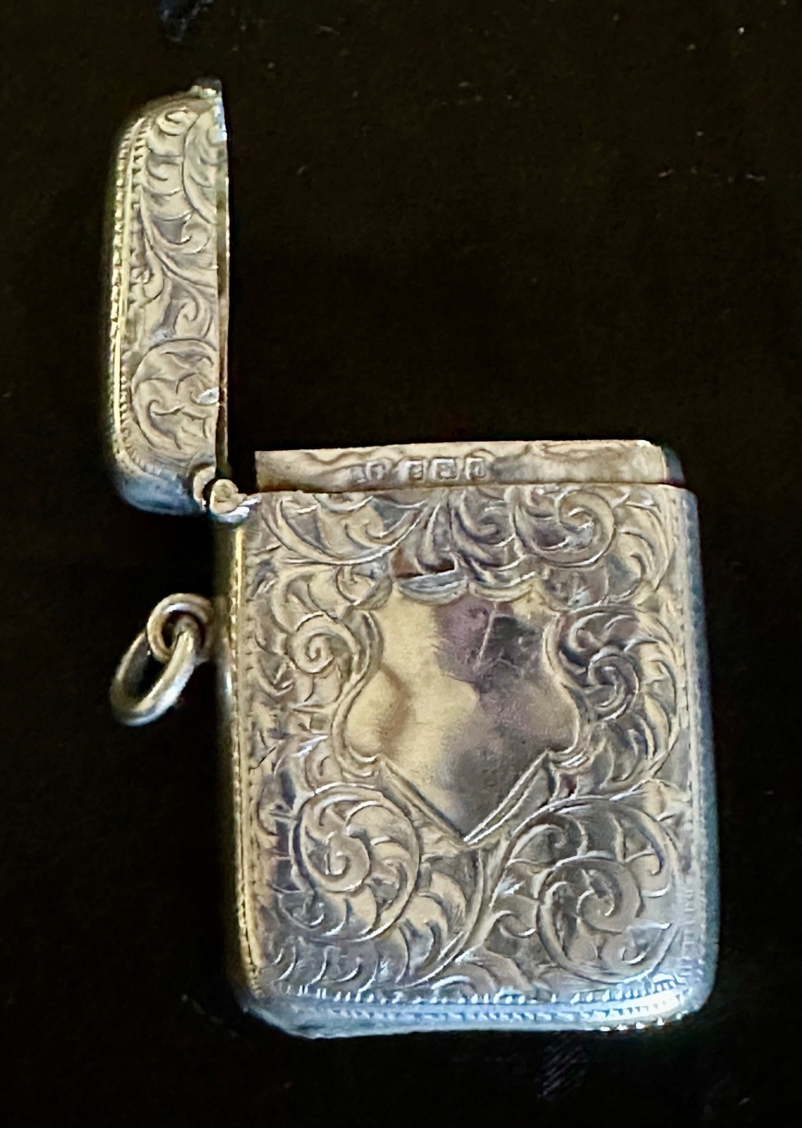 Antique Edwardian English Sterling Silver Vesta Case Match Safe Birmingham 1907