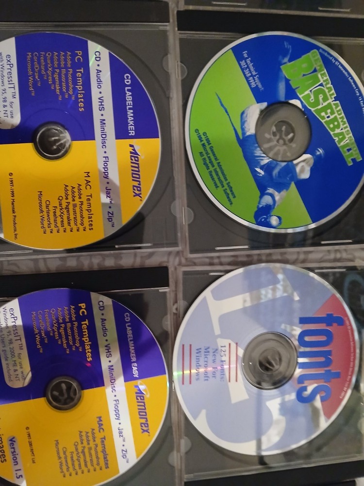 23 MISC. RETRO 1990 's PC CD-ROM