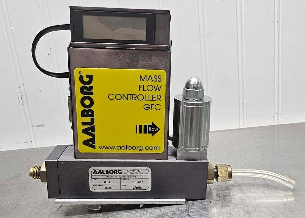 Aalborg Mass Flow Controller Model GFC37 Air - Flow Range 0-30 L/min ++