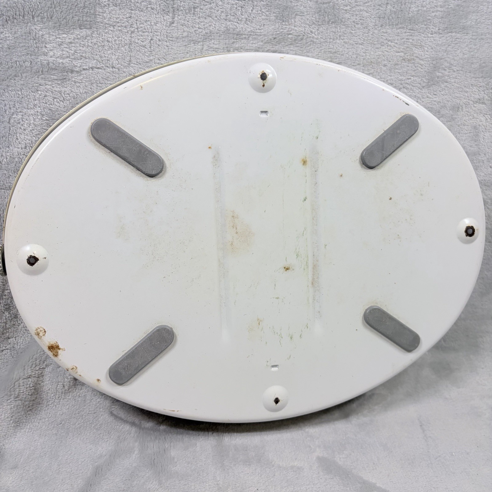 Vintage Borg Oval Bathroom Scale MCM Brocade Vinyl Pad Chrome Bubble Dial Works