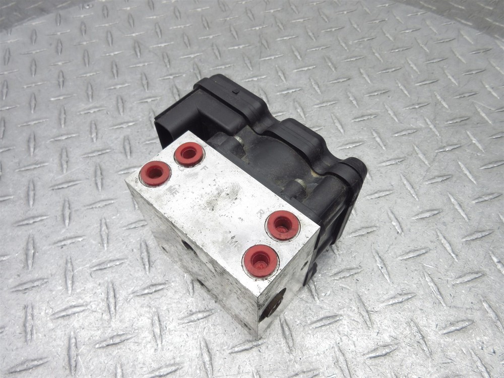 2011 Harley Davidson Road Glide FLTRX ABS Pump Brake Module Control Unit OEM