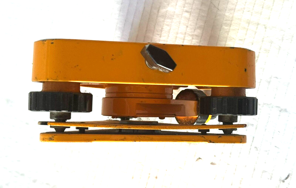 Base for Carl Zeiss Survey