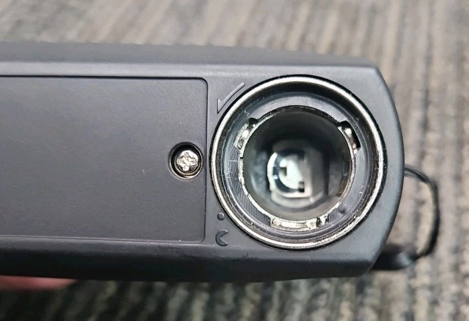 Nikon RifleHunter 1000 Rangefinder with Carry Case