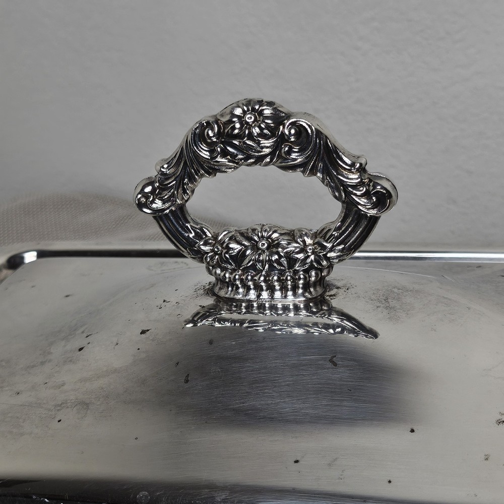 Vintage Oneida Silver Plated Pyrex Casserole Dish Holder Footed Serving Stand