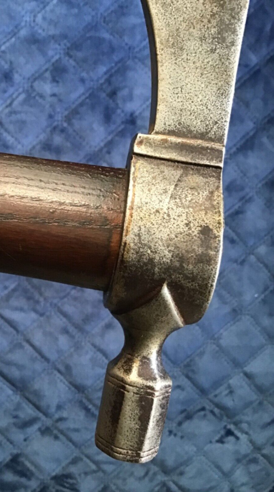 Old NATIVE AMERICAN AUTHENTIC Early ANTIQUE TOMAHAWK Pipe Head Un-Drilled Handle