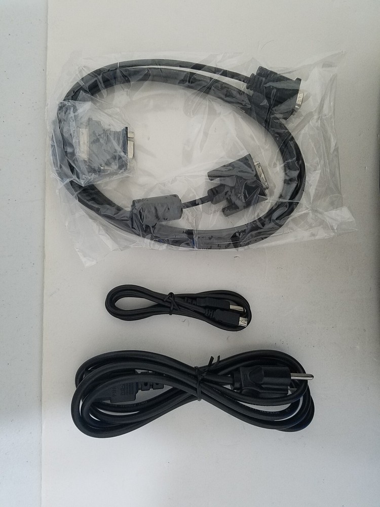 AVerMedia AVerVision 300 Portable Digital Document Camera Overhead Projector NEW