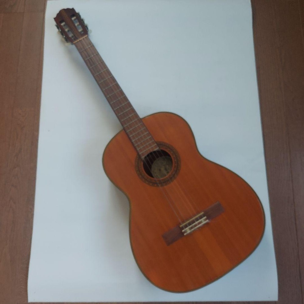 Kawai KG-60 Classical Guitar