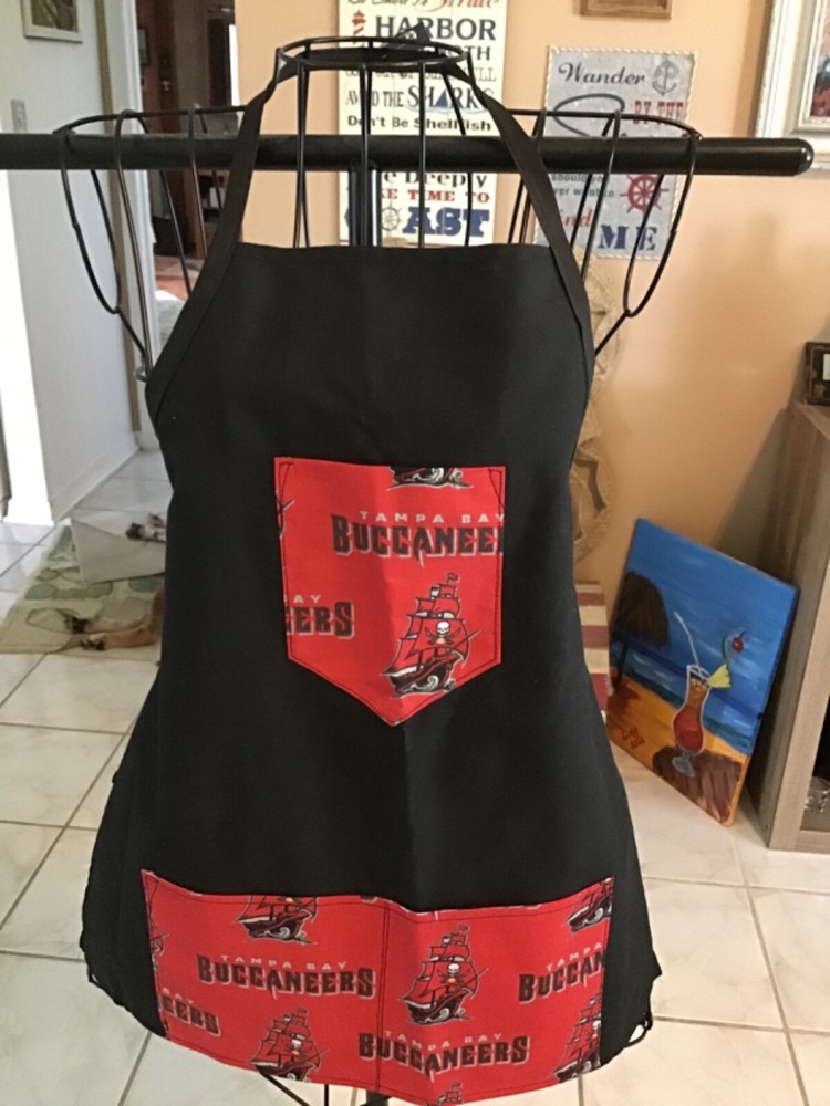 Child size Buccaneers Apron