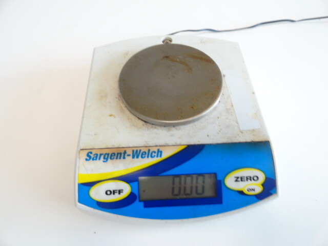 Shelf6:  Sargent Welch WLS2648-70 Scale- Read Description