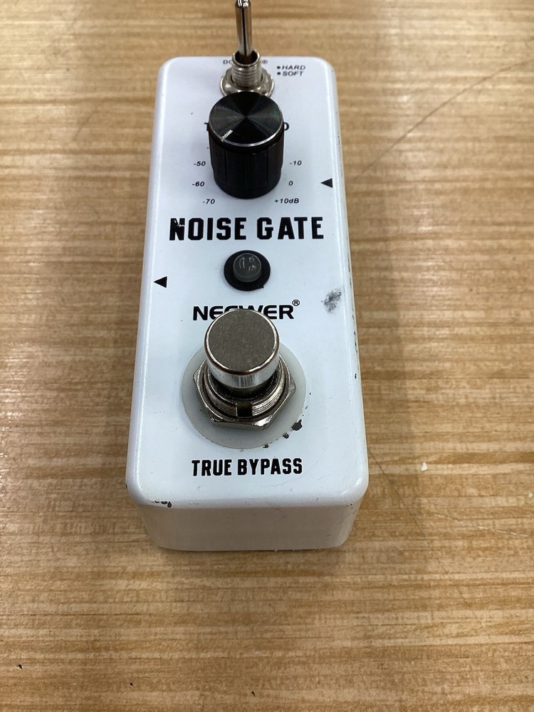 NEEWER Noise Gate Effector DC-9V True Bypass Threshold Adjust