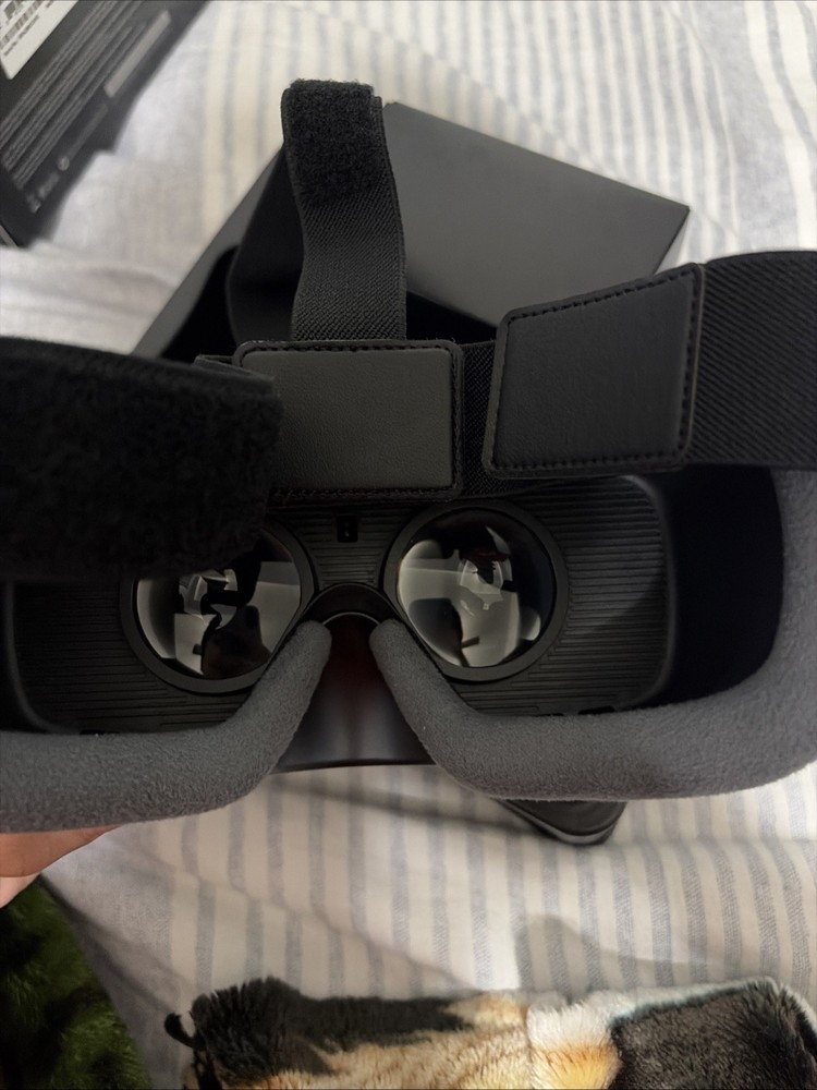 Samsung Gear Vr With Controller Open Box Powered By Oculus