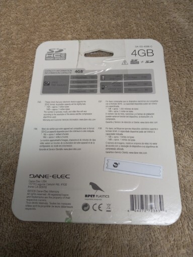 Dane-Elec 4 GB SD HC Class 4 Speed Memory Card NIP