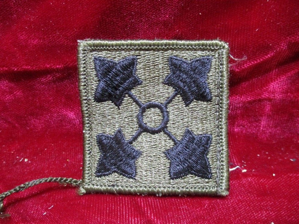 US Army 4th Infantry Division Patch