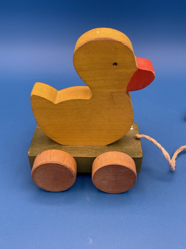 Vintage Wood Yellow Duck on Wagon Pull Toy Original String