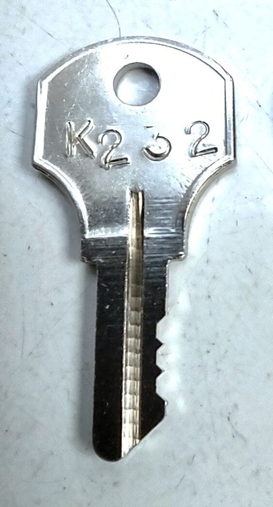 Kennedy Tool Chest Key K-232  (Locksmith Cut)