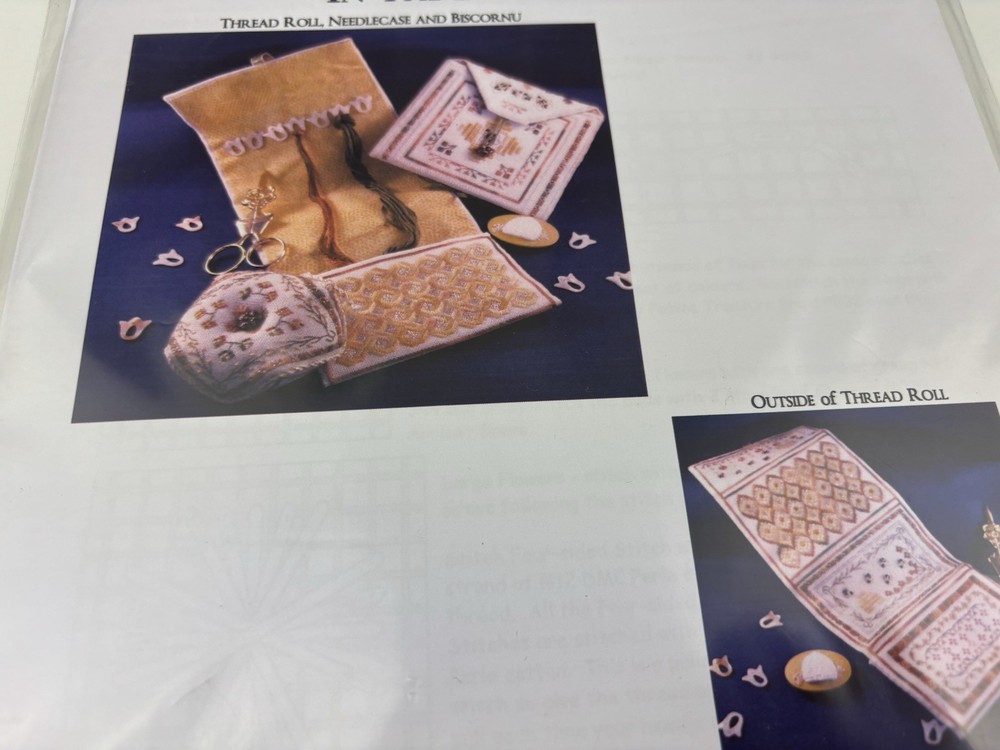 Wendy KC Design In The Bees Garden Needlepoint Pattern Stitching Accessories 7S