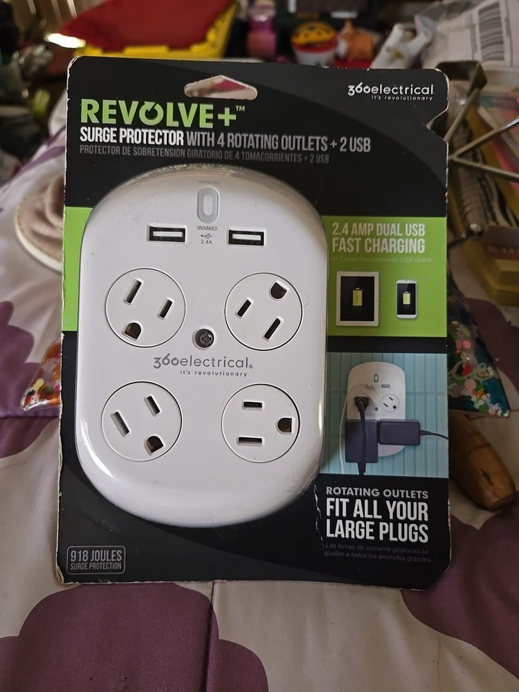 REVOLVE+ SurgeProtector 4 Rotating Outlets 2 USB Ports B62