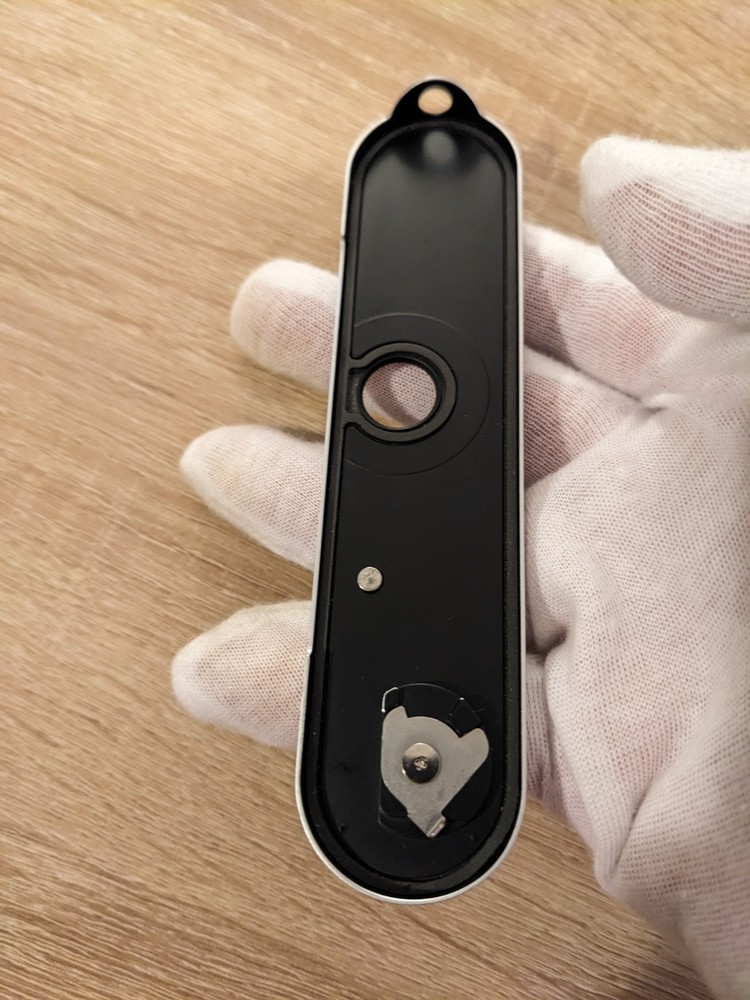 Leica Base Plate for M10, Silver Chrome