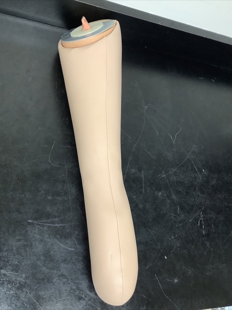 Laerdal Sim Man Manikin Leg