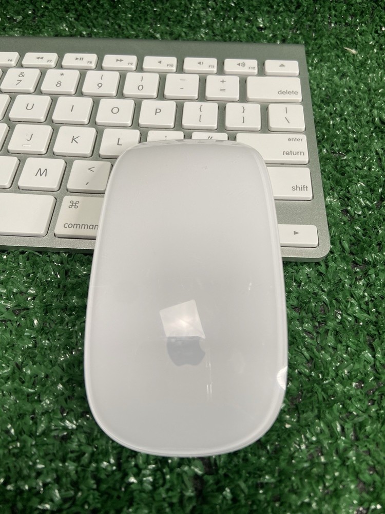 Apple A1314 Keyboard & A1296 Mouse Set, Wireless Bluetooth, Working, Set 1