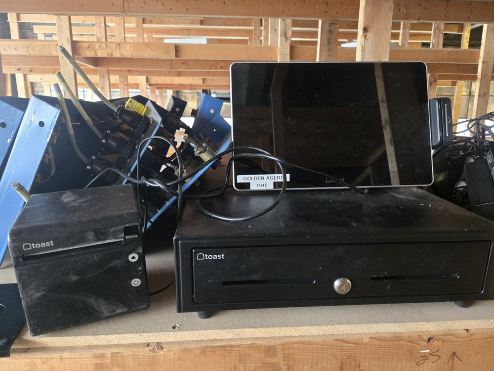 Toast TT200 POS System Touch Screen w/ Printer, Card Reader & Register