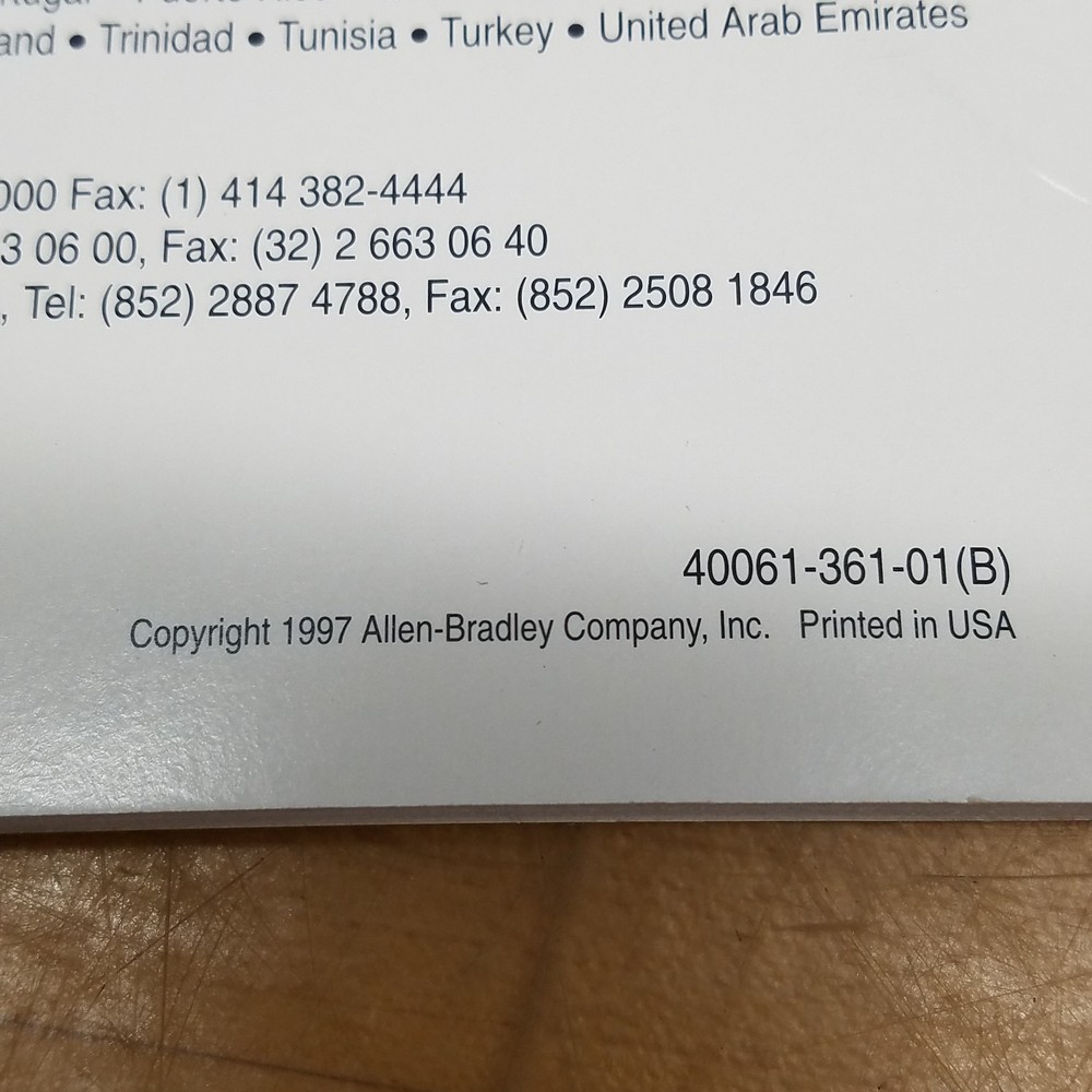 Allen Bradley 40061-361-01 PanelBuilder Software User Manual - USED