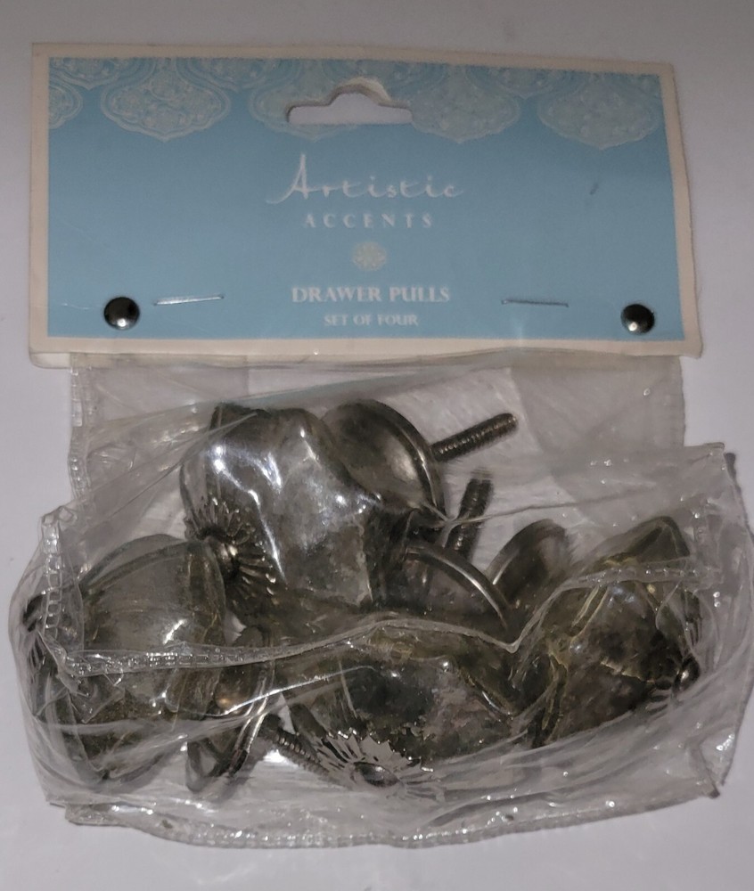 NIP 4 Mercury Glass Type Furniture Knobs, Pulls