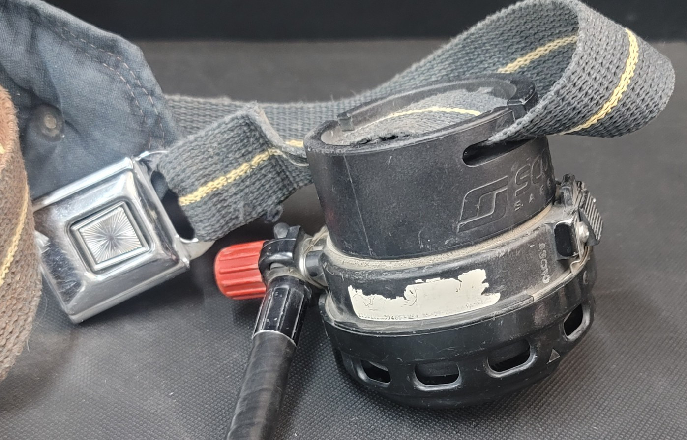 SCOTT 4.5 SCBA Harness w/ E-Z Flo Regulator, PAK-ALERT SE7 Series