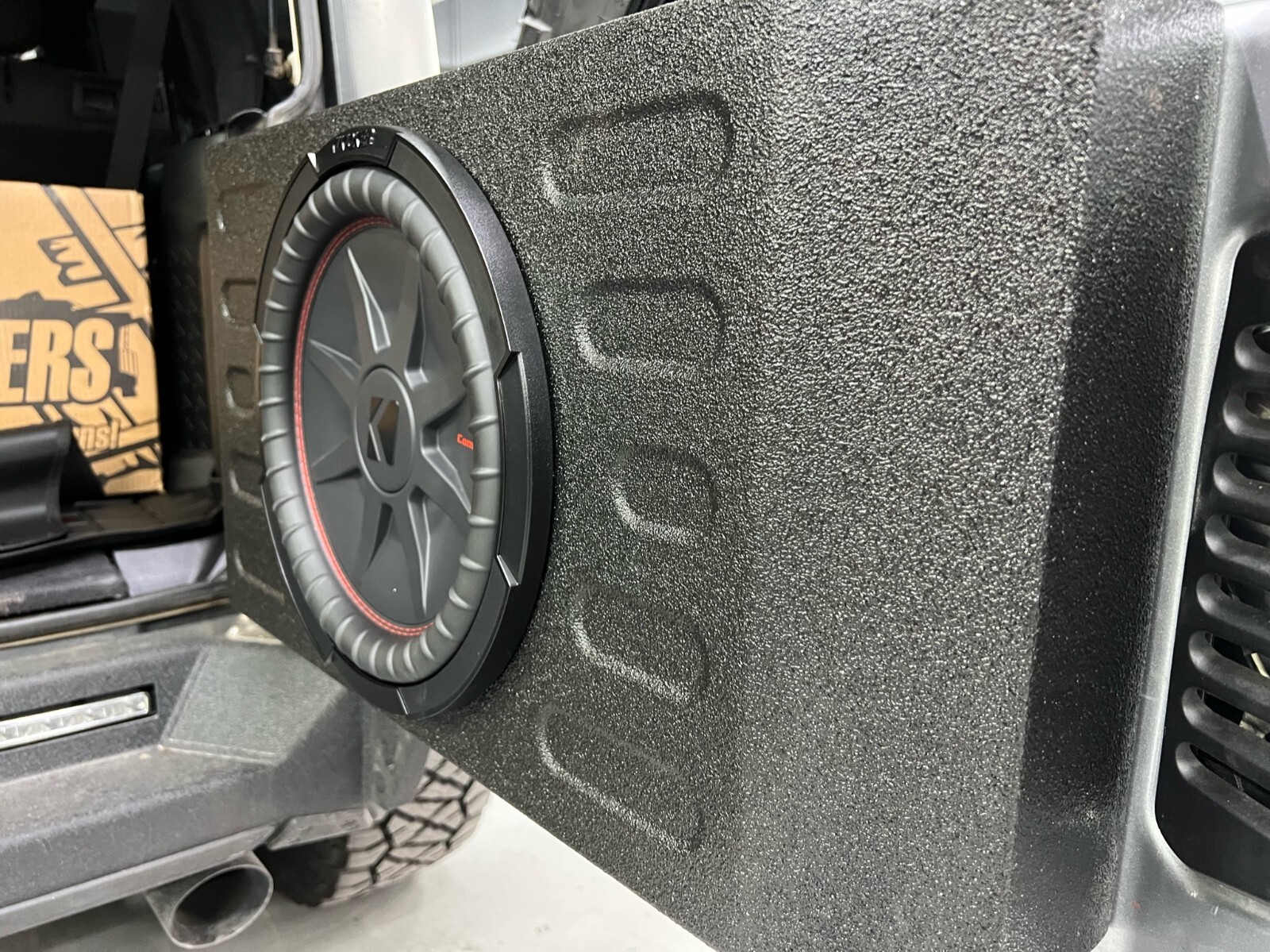 07-18 Jeep Wrangler Tailgate Subwoofer Enclosure / Sub Box For 2x10"