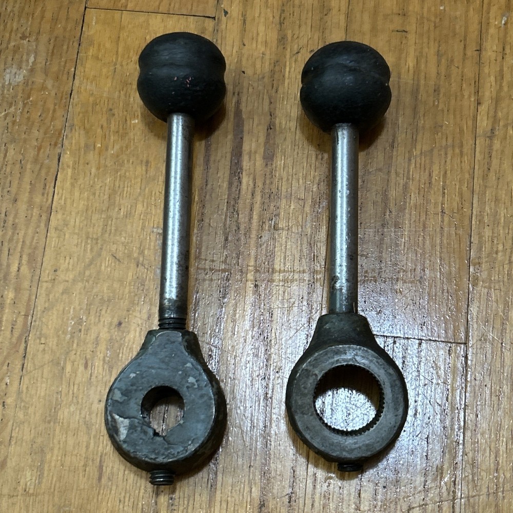 Vintage Milling Machine Handles Levers Knobs LOT OF 2