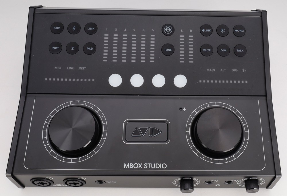 Avid MBOX Studio USB-C Audio Interface 21x22