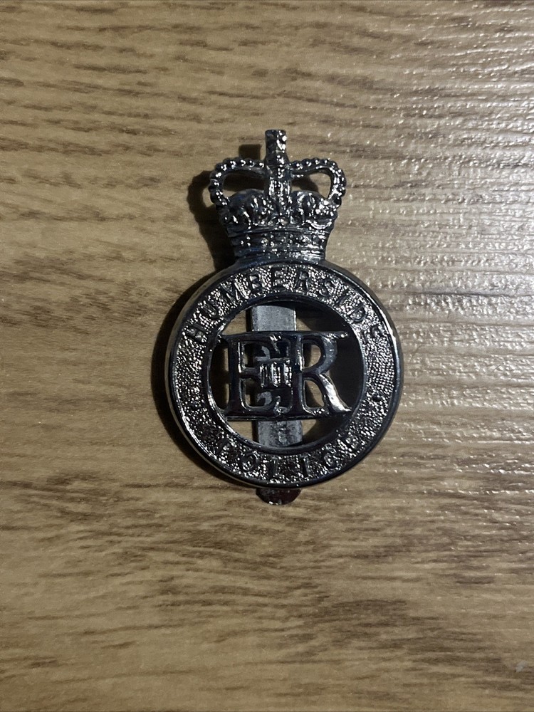 Obsolete Humberside Police Badge