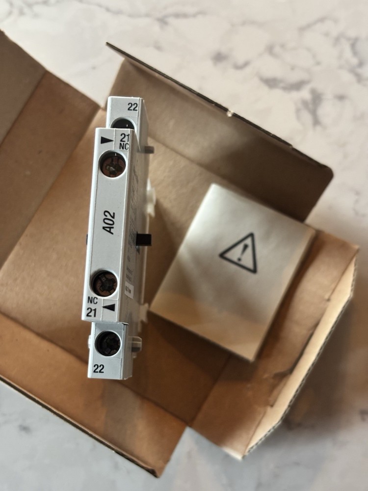 Allen Bradley 100-MCA02 | Mechanical / Electrical Interlock