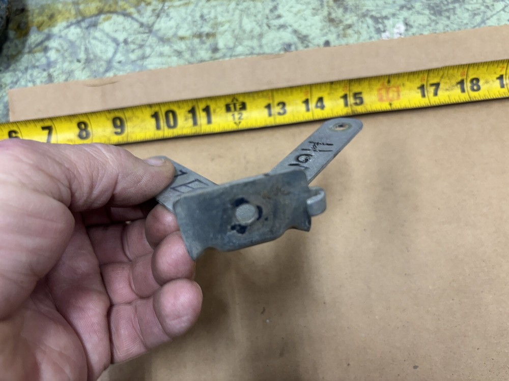 2007 FORD EDGE Horn Bracket