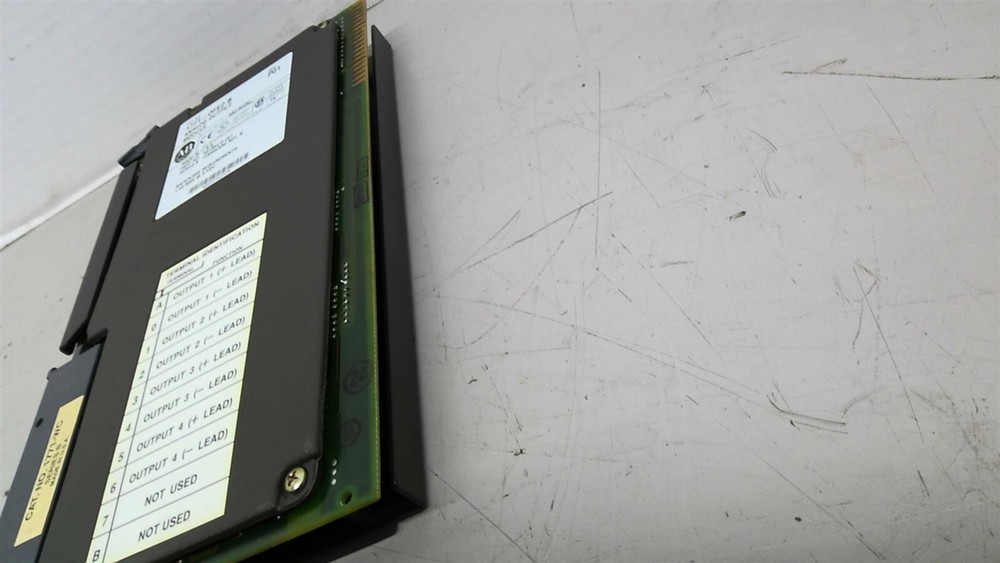 Allen-Bradley 1771-ODE2 B Analog Output Module