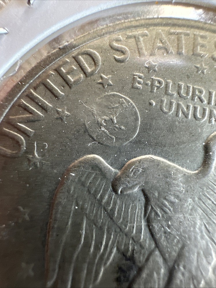 1971-D Eisenhower Dollar Friendly Eagle Variety FEV. Circulated! (2)