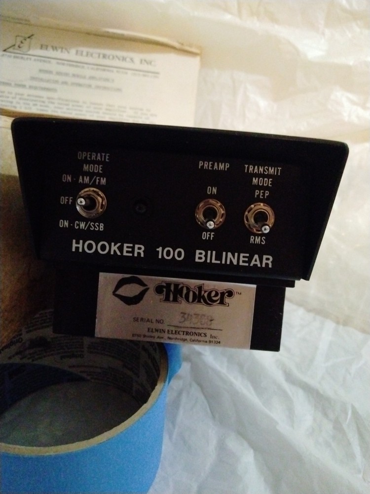 Hooker 100 Watt Amp