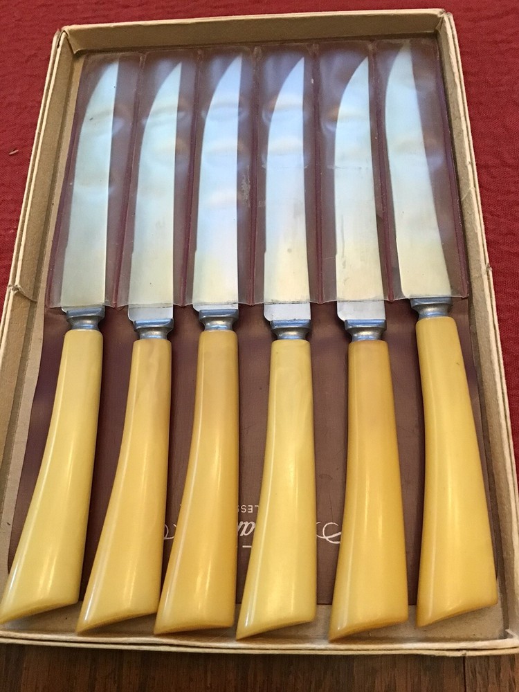 Vintage Bakelite Steak Set