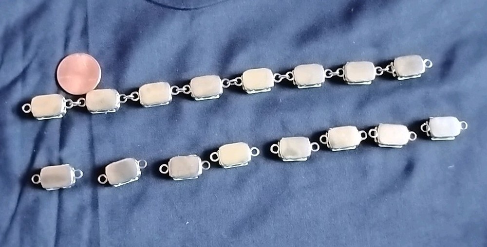 Neon Yellow Rectangular Plastic Gem Connectors