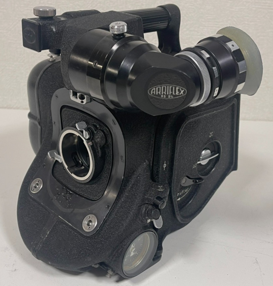 Arriflex 35BL Plug (perhaps other ARRI camera too)