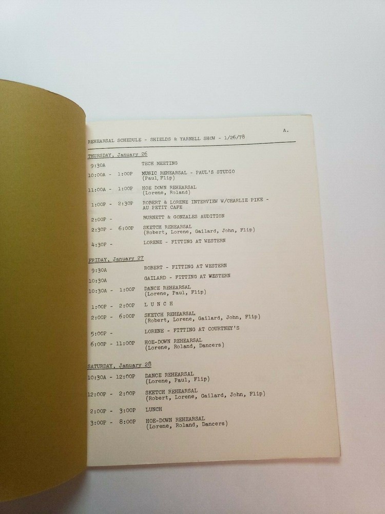 SHIELDS & YARNELL SHOW / Steve Binder 1978 First Draft TV Script, Robert Shields