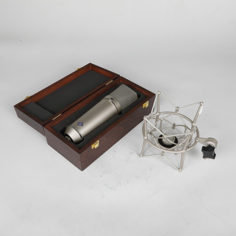 NEUMANN U 87 AI Switch Studio Multipattern Large Diaphragm Condenser